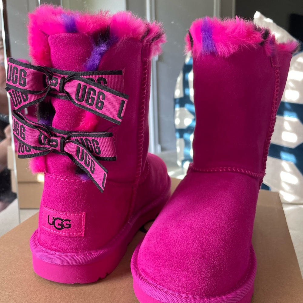 Brand New Adorable Girls Pink Ugg Boots